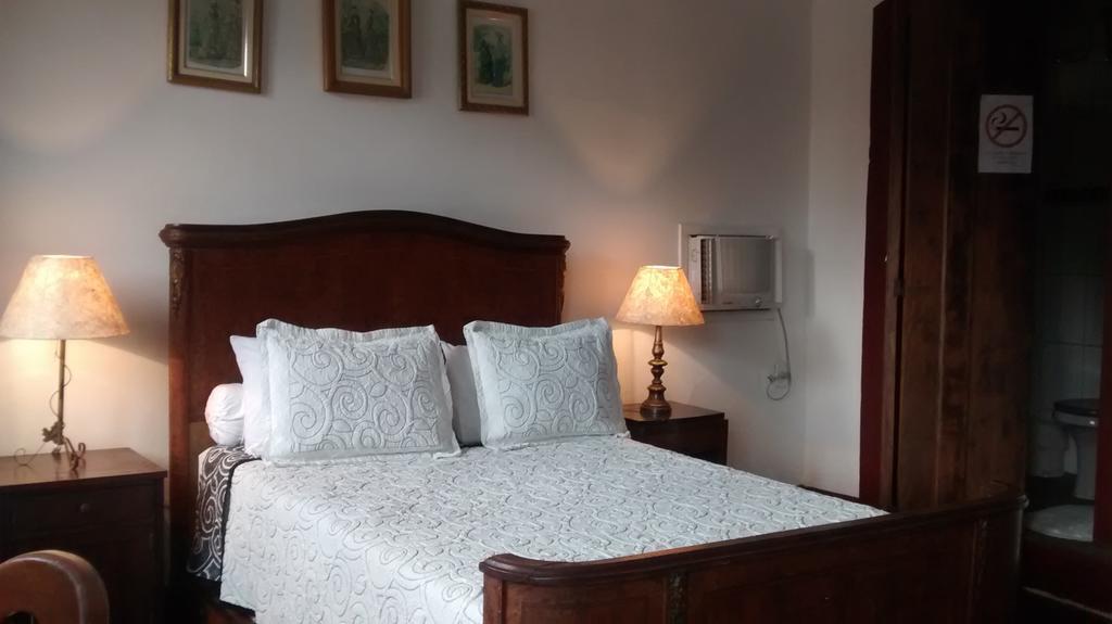 Pousada Arte Colonial - Casarão Histórico do Séc XVIII Parati Habitación foto